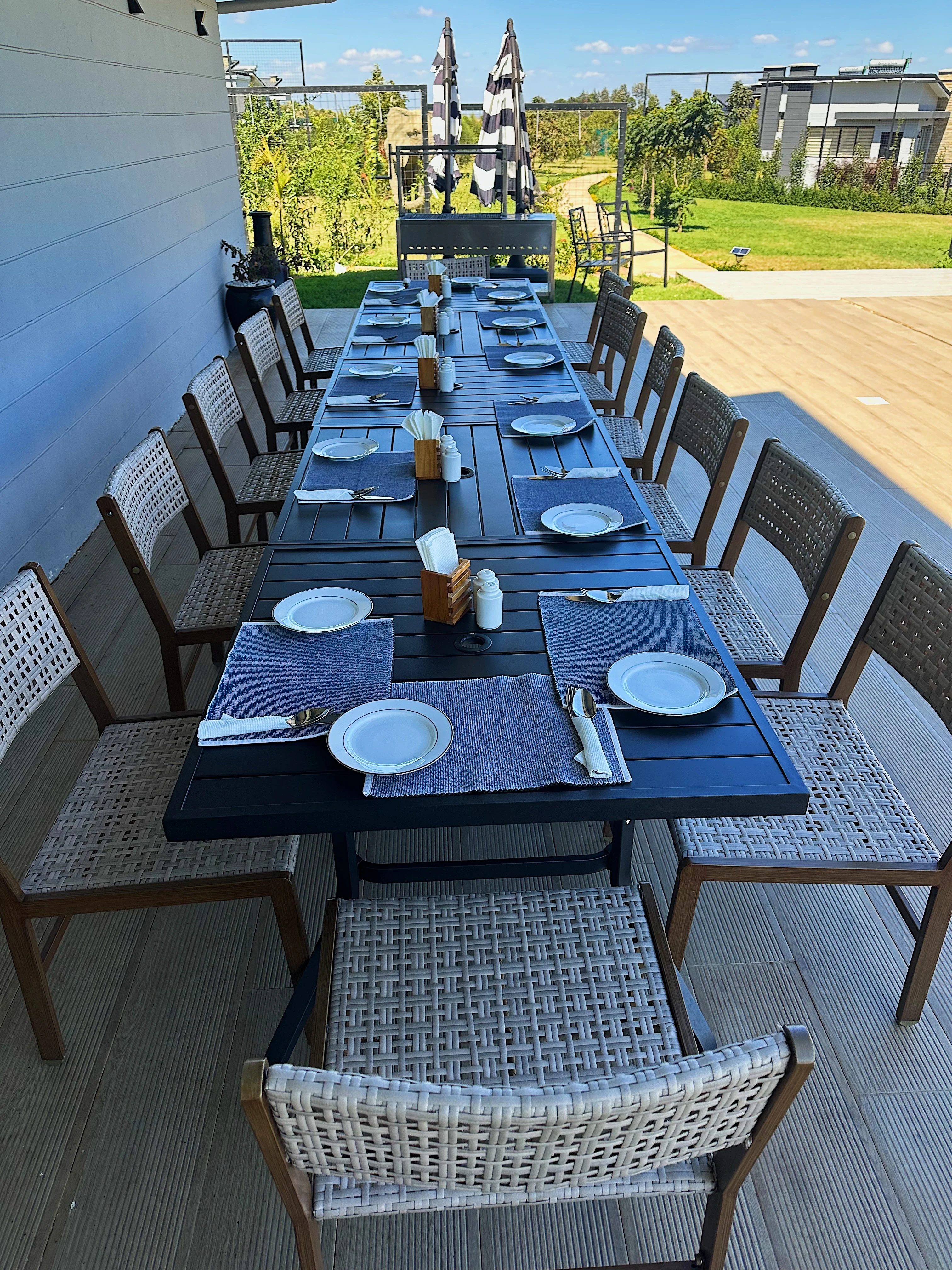 Dining at Tufaha Resort